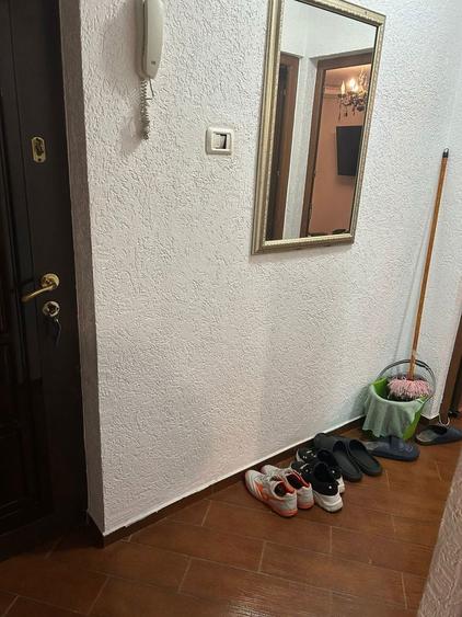 De vanzare Aparatament cu 3 camere - 7