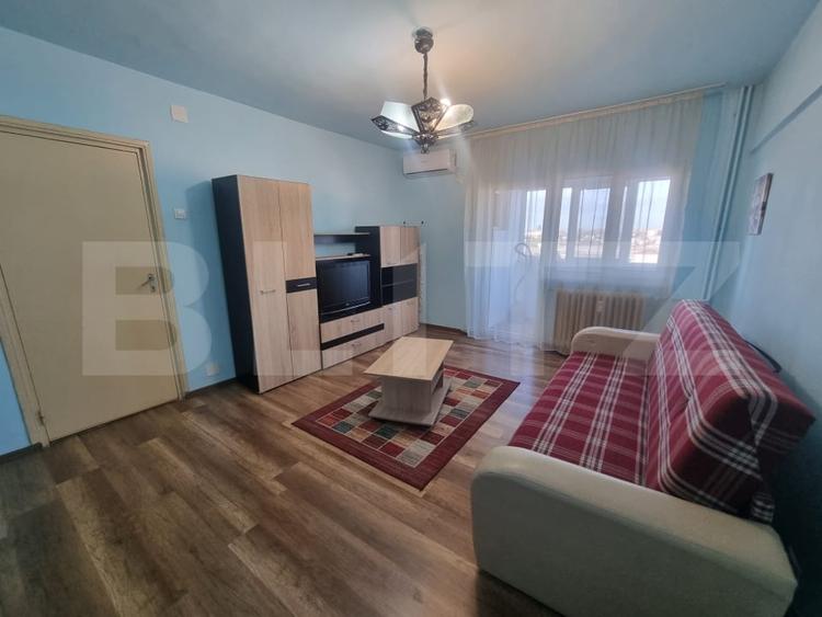 Apartament de inchiriat cu 2 camere, 50 mp, zona Rotonda - 1