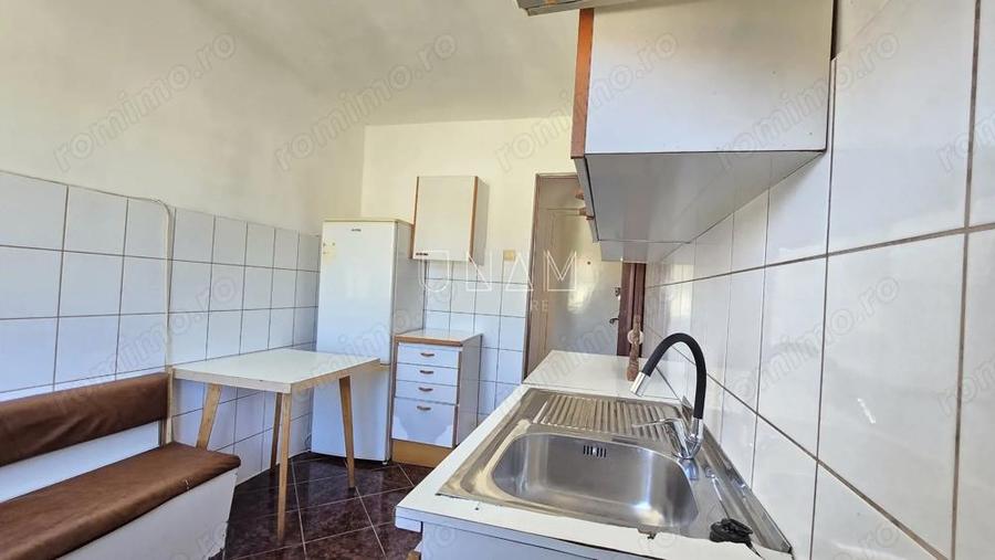 Apartament 41 mp, decomandat, centrala proprie zona Lunca, pret atractiv - 10