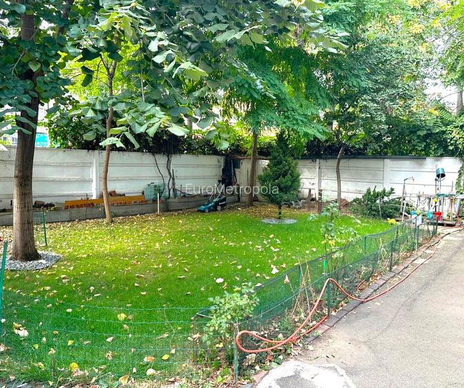 Vila cu arhitectura Neoromaneasca si teren 600 mp Dorobanti