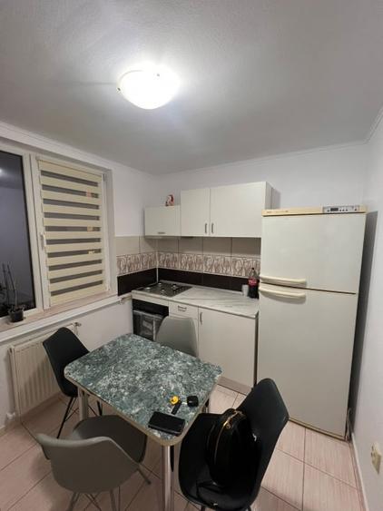 Garsoniera decomandata+parcare si boxa, cartier Manastur, zona buna - 4