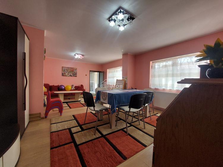 Vanzare casa langa liceul de arte „ Balasa Doamna ” - 2