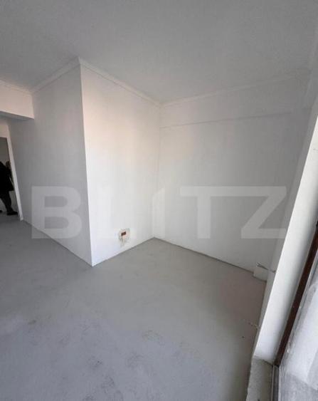 Apartament de vanzare, cu 2 camere, 82 mp, zona Bucurestii N - 10