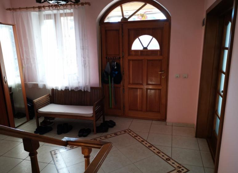 Semicentral, vila 2005, 220 MP + 350 mp teren total - 15