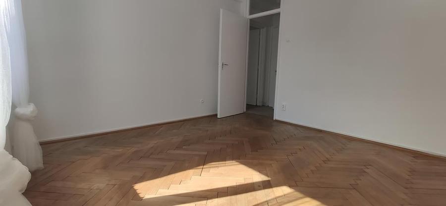 vanzare apartament 2 camere | Titan | zona verde | frumoasa | bloc 4 etaje reabi - 3