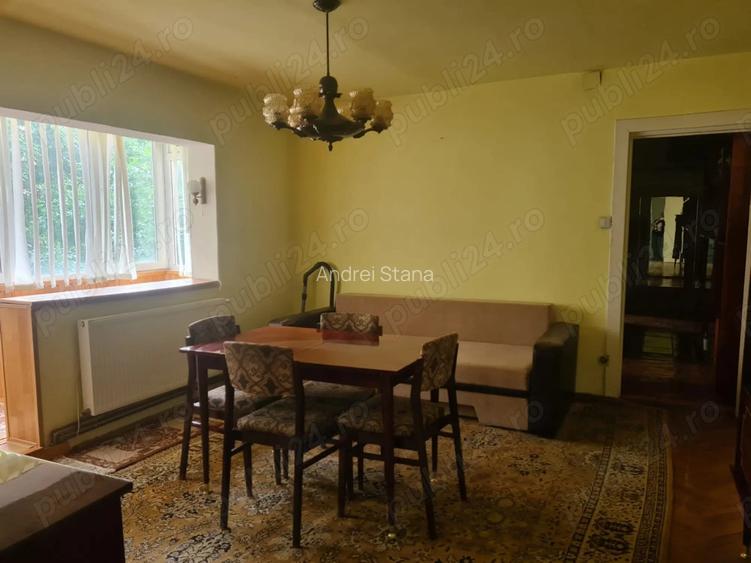 PROPRIETAR,vand apartament 3 camere+ garaj zona girocului PROPRIETAR,vand apartament 3 camere+ garaj zona girocului