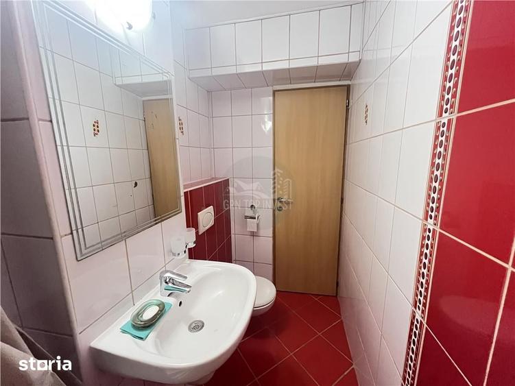 Apartament cu 3 camere decomandat în Terezian