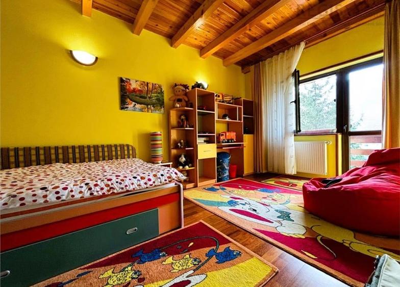 Vila cu patru camere situata in Busteni,Piatra Arsa ,panorama spectaculoasa - 7