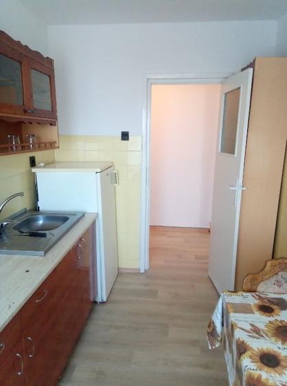 Chirie apartament cu 2 camere - 3