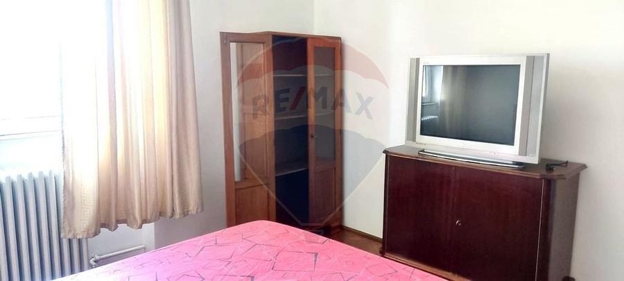Apartament de inchiriat cu doua camere decomandate zona B... - 14