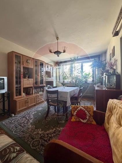 3 decomandate, 2/4, 3 balcoane, comision zero - 2