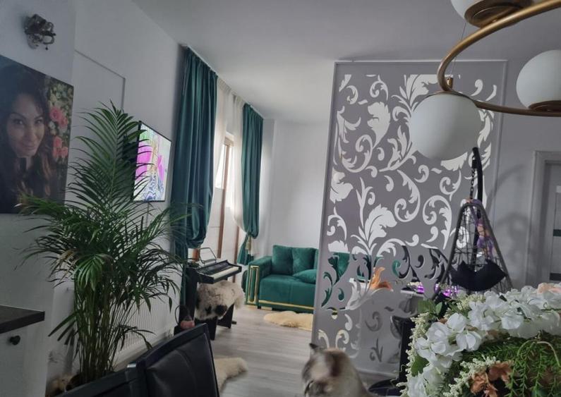 Zona AFI - garsoniera mobilata si utilata lux - 78000 euro - 11