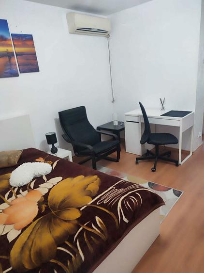 Inchiriez garsoniera Vitan - 5