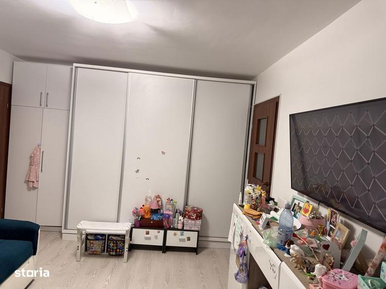 Vand apartament 3 camere semidecomandat in cartier Brazda lui Novac - 3