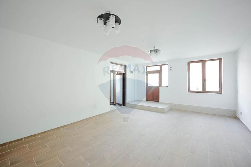 Spatiu Comercial De Vanzare, Ultracentral, Parcul Traian - 3