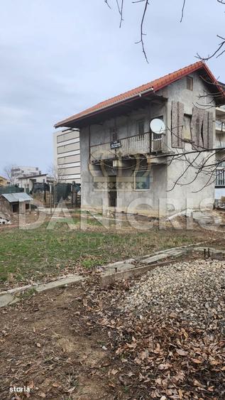 EXCLUSIVITATE Teren + constructie la rosu | Palazu Mare - 2