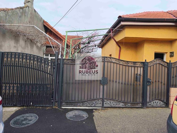 Casa cu personalitate in Calomfirescu – spatiu, liniste si teren gener - 3