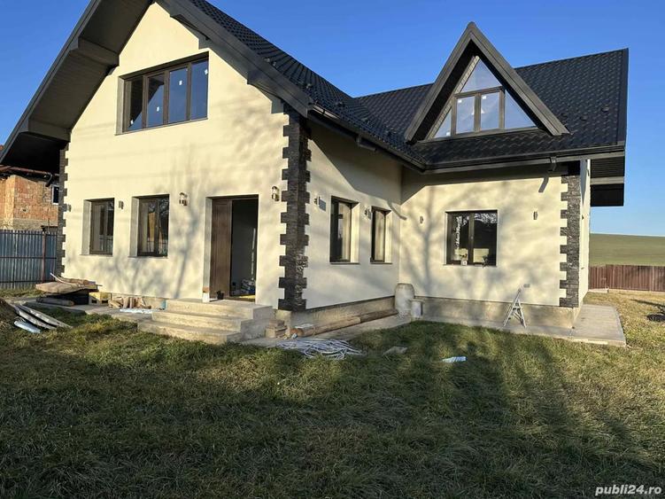 Casa de vanzare la 10 km de oras Girov - 7