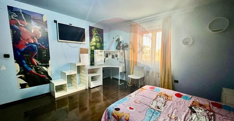 Casa + terasa + 2 spatii comerciale Colentina 377 - 2