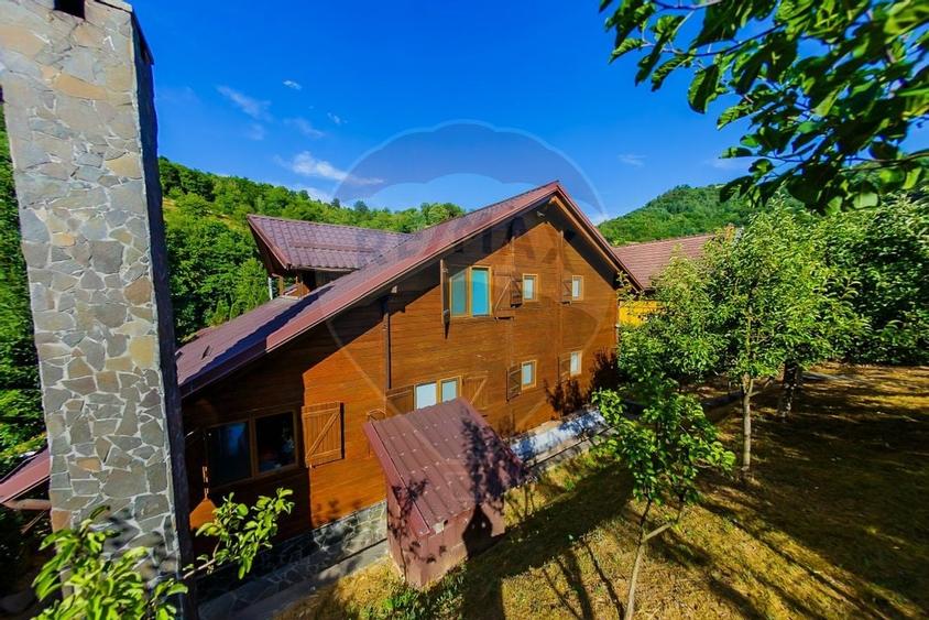 SARBATORI DE CRACIUN IN CASA NOUA, LA MUNTE! - COMISION 0% - 30