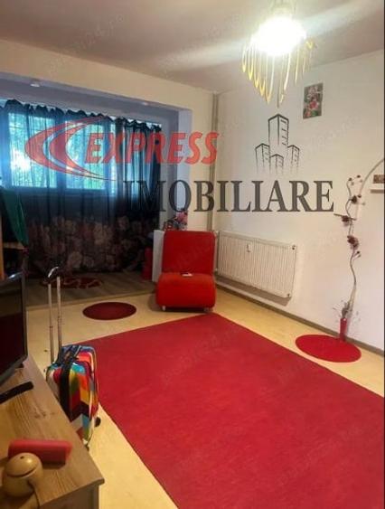 Dristor, Ramnicu Valcea, Auchan - 1