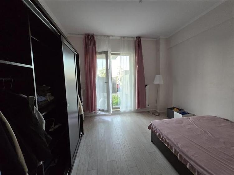 3 CAMERE + CURTE SI LOC PARCARE SECTOR 1 CHITILEI MALL COLOSSEUM - 14