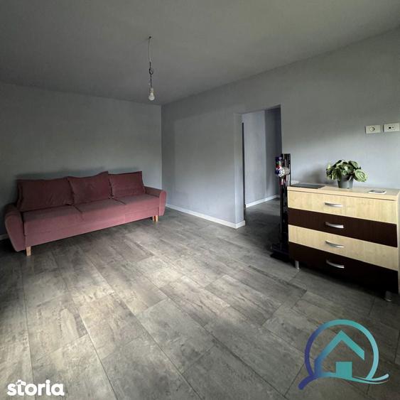 Apartament 4 camere Etaj 1 zona Micalaca/Miori?a - 1