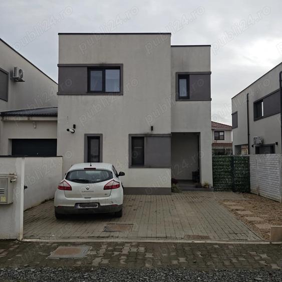 Proprietar vand duplex unit prin garaj - 7