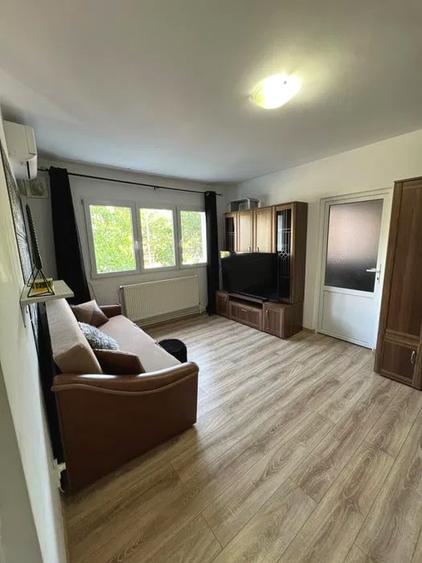 Apartament 2 camere - etaj 1 - bloc fara risc - Bulevardul Cantemir - 1