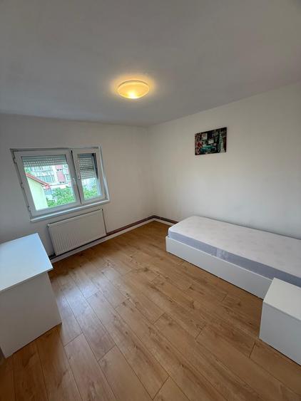 Apartament cu 4 camere decomandat în Mănăștur