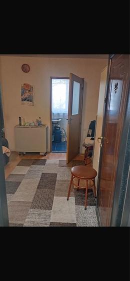 Titan - Garsoniera - 5 min. Metrou - An 1977 - Suprafata 15 mp - ANVELOPAT - 1