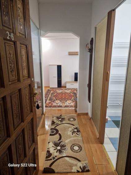 Inchiriez garsoniera - 9