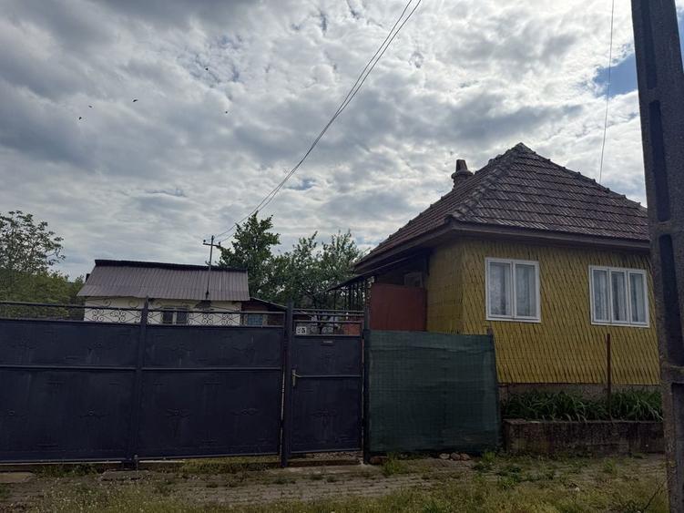 Vand casa in Maderat judetul Arad - 1