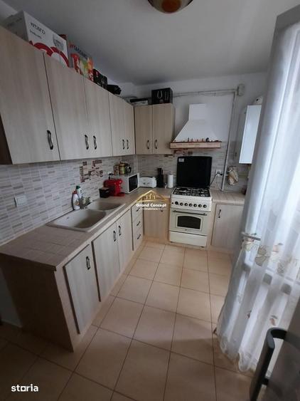 Apartament 3 camere, Cug, 60 mp 120.000 Cod Oferta: 11827 - 3
