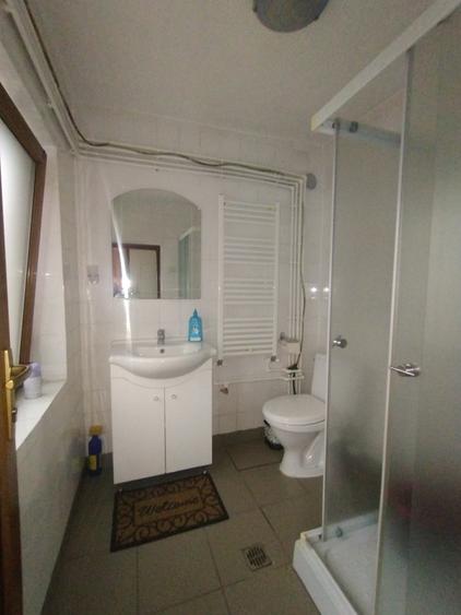 Casă cu 2 camere cu Canalizare în Anda