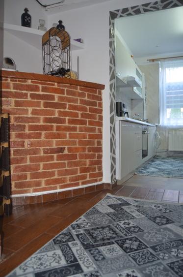 Azuga-Apartament cu trei camere la parter - 6