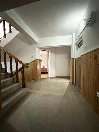 Pensiune 15 camere in a Doua Linie la Mare, zona Pescaria lui Matei - 11