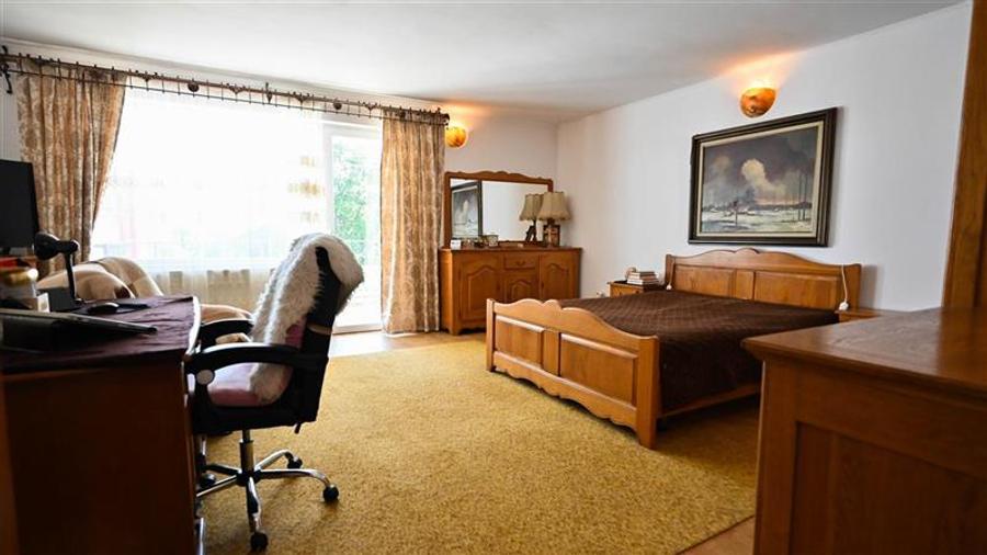 FILM & 3D! Casa adaptabila, 250 mp teren, loc parcare, Central, Brasov - 4