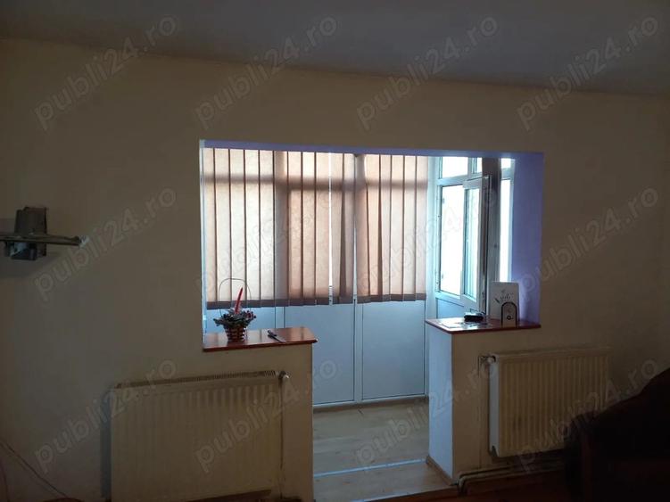 Vand apartament 2 camere Turnu Magurele - 1