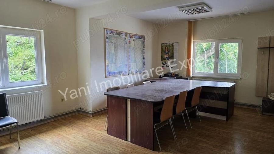 Spa?iu comercial hala, de inchiriat in Curtea de Arge?. - 9