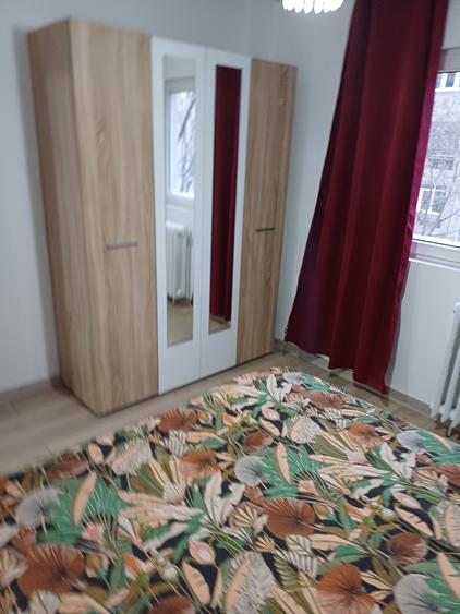 Tineretului -C.R.Motru -2 camere - 16