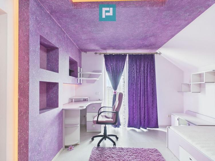 Casă spațioasă în Sântana - 8