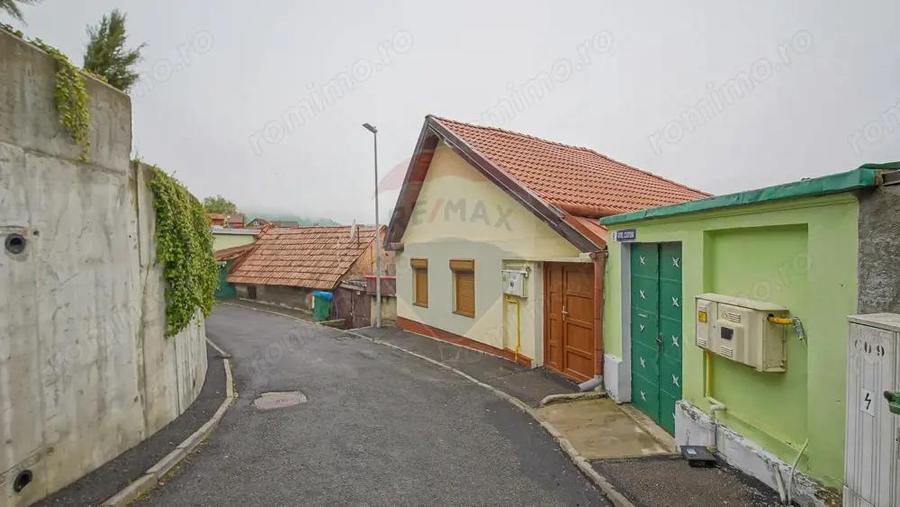 Casa / Vila cu 5 camere de vanzare in zona Schei, Cotun 9 - 3