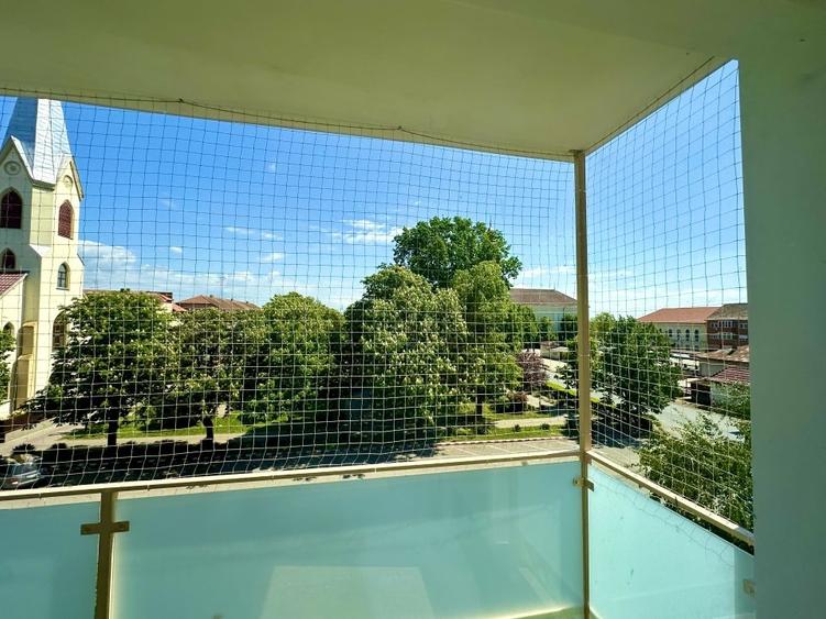 Apartament Spațios Renovat Premium - 11