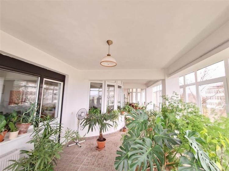 Apartament ultra spatios, de 222 mp utili+terasa foarte mare, inchisa, in Baile - 8