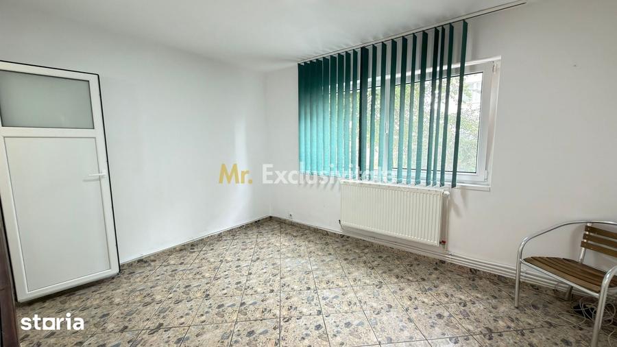 Spațiu comercial, de 50 mp, în Central