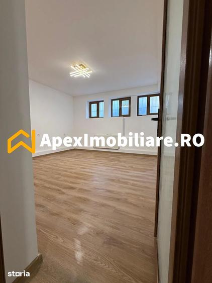 Apartament cu 3 camere semidecomandat în Armeneasca