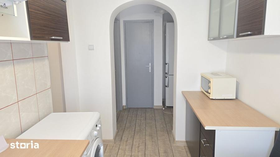 Apartament cu 2 camere în Zamfirescu