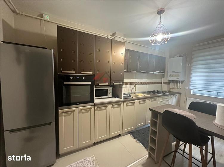 Inchiriere Apartament cu 2 camere Decomandat Copou cu Garaj (5 minute - 7
