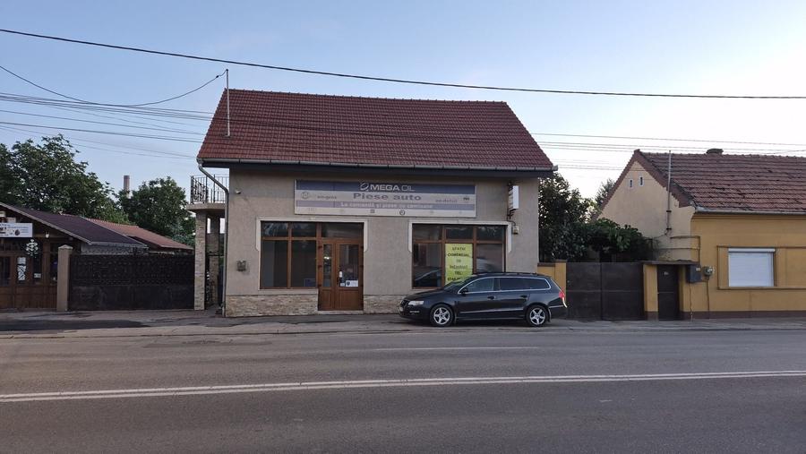 Spațiu comercial, de 70 mp, în Central